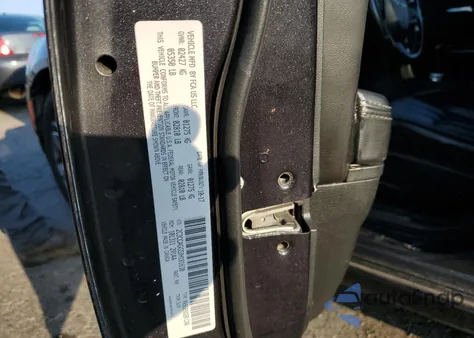 2018 Chrysler 300 S z USA, uszkodzony, nr VIN 2C3CCAGG5JH181630